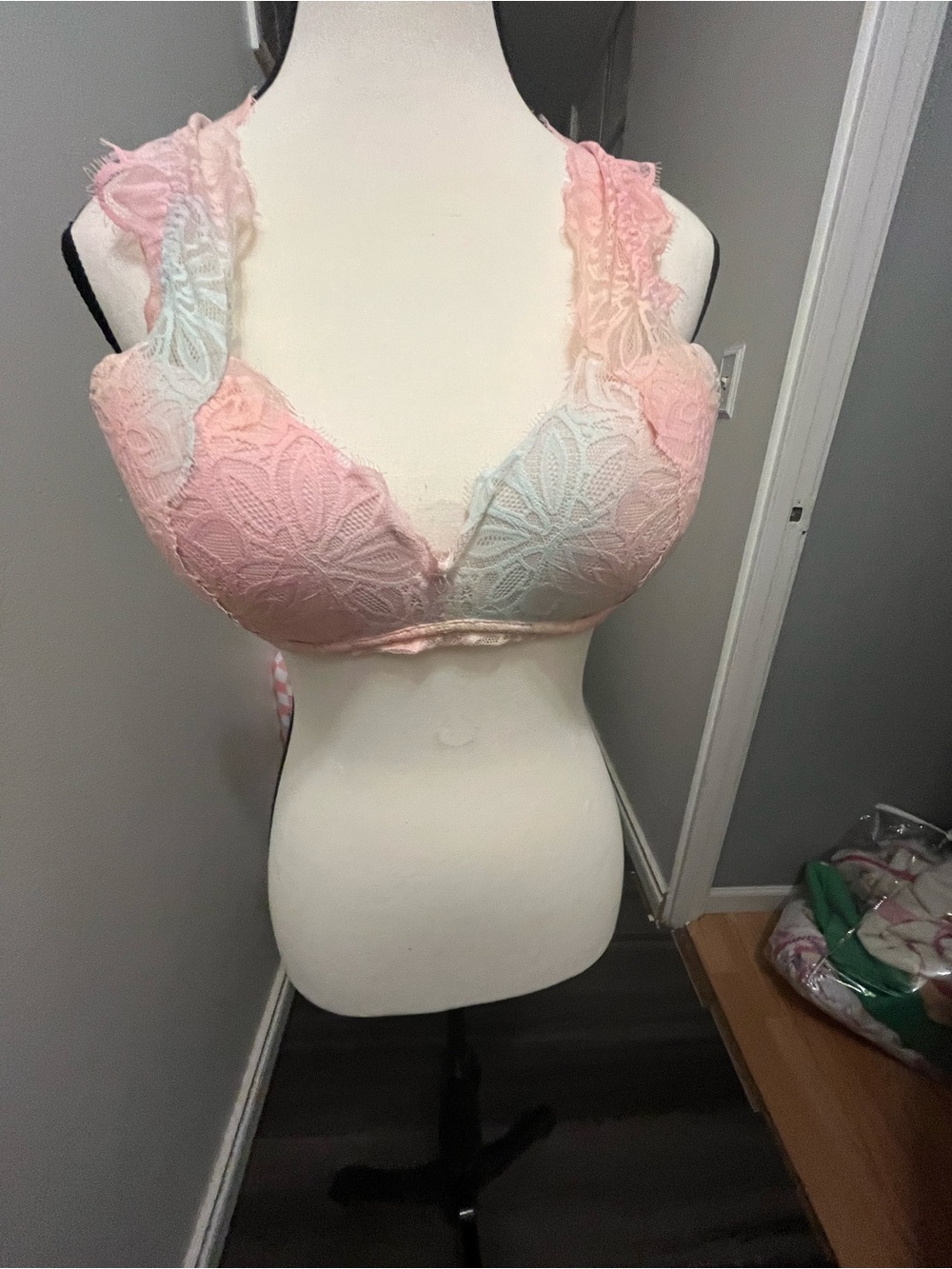 PINK Victoria's Secret Pastel Ombre Lace Bralette in Pink & Light Blue